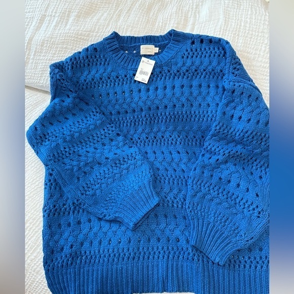 NWT Blue Knot Sweater l Size L - Picture 1 of 3